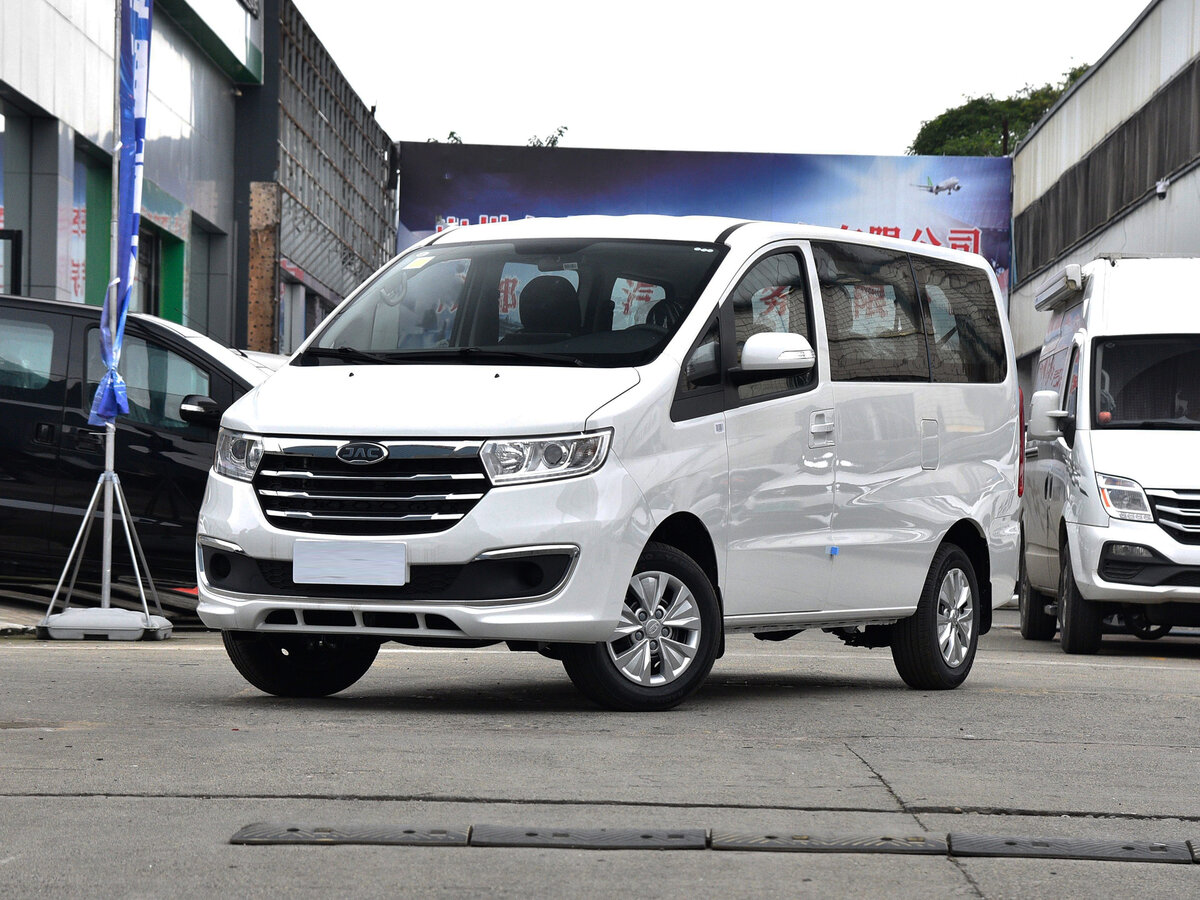JAC Refine M3 2016 – н.в. Минивэн