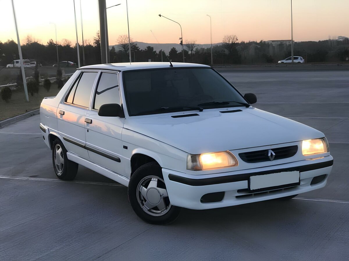 Renault 9 Broadway