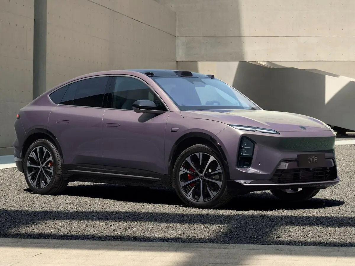 Nio EC6
