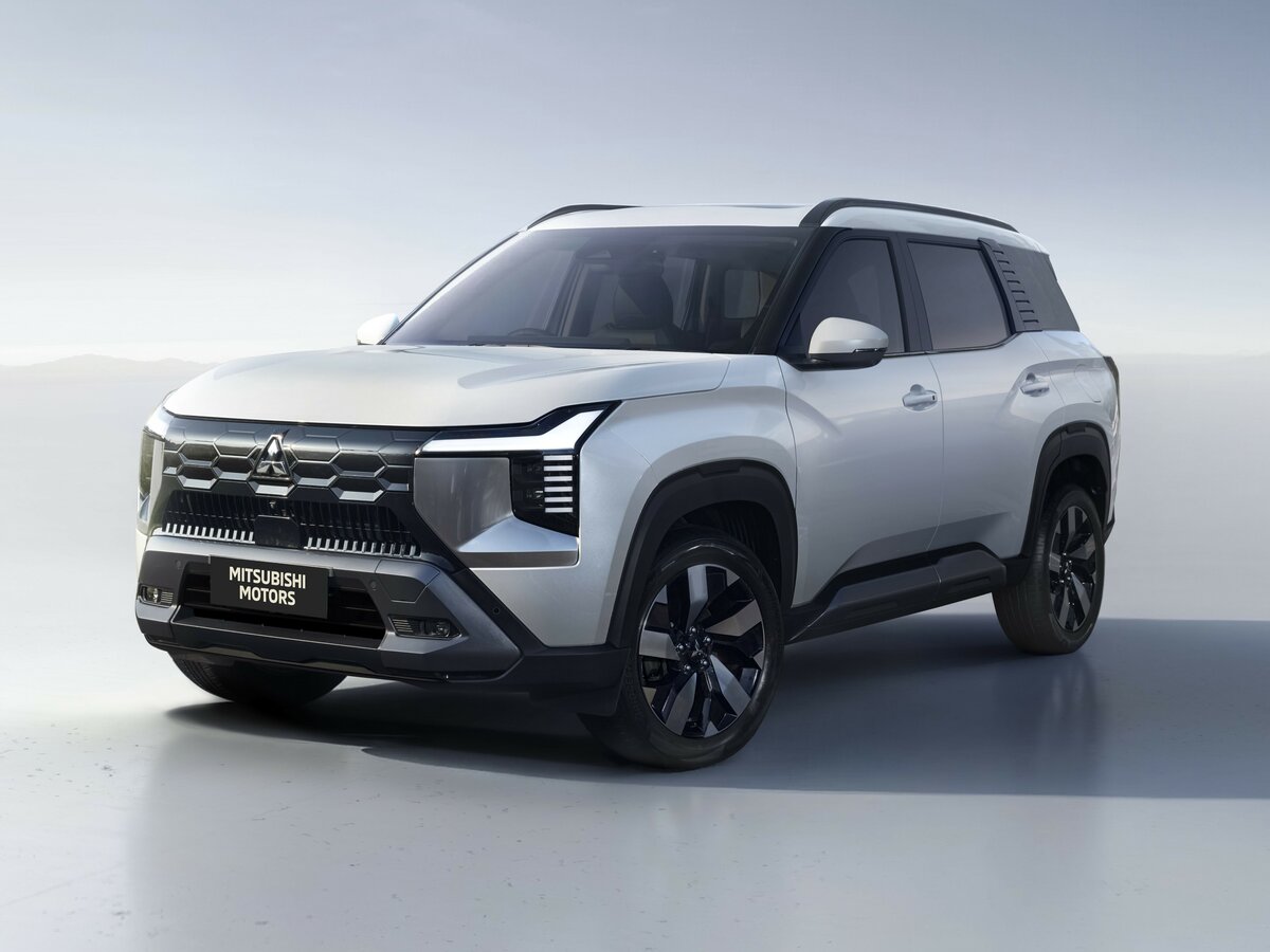Mitsubishi Destinator 2025 – н.в.