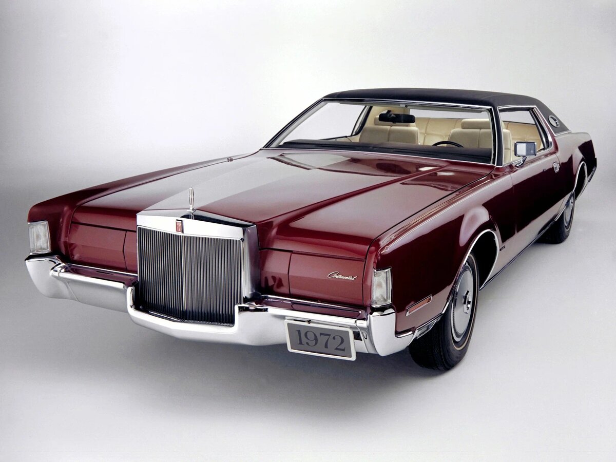 Lincoln Continental Mark IV
