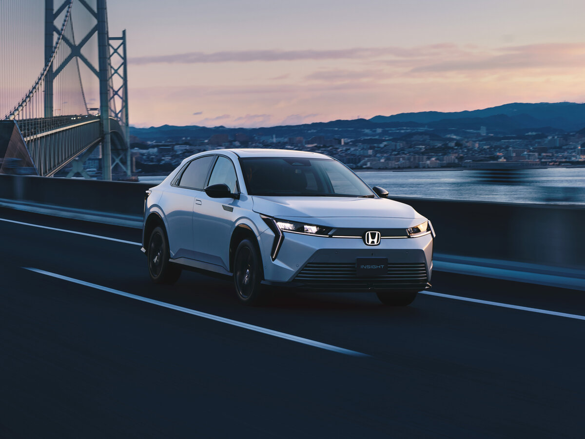 Honda Insight IV