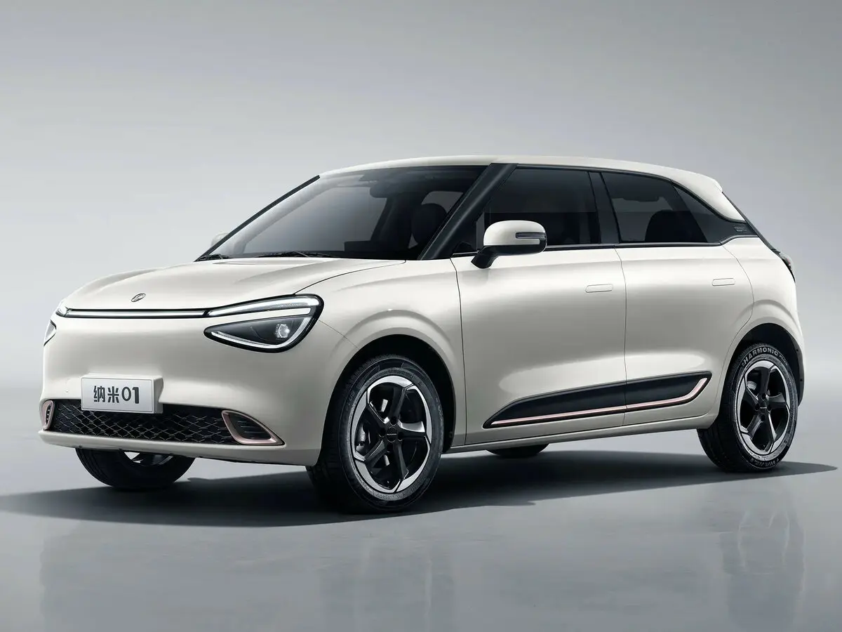 Dongfeng Nammi 01