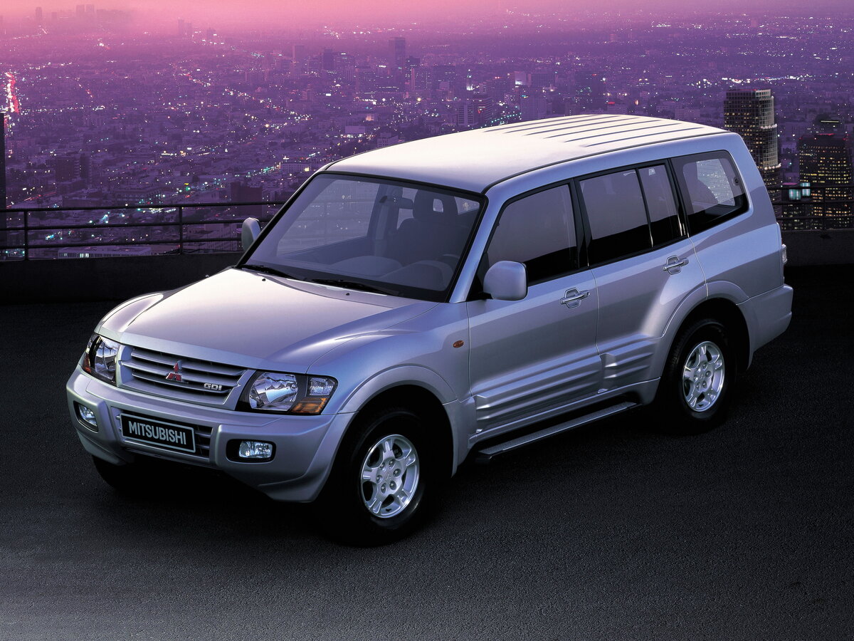 Mitsubishi Pajero III Внедорожник 3 дв.