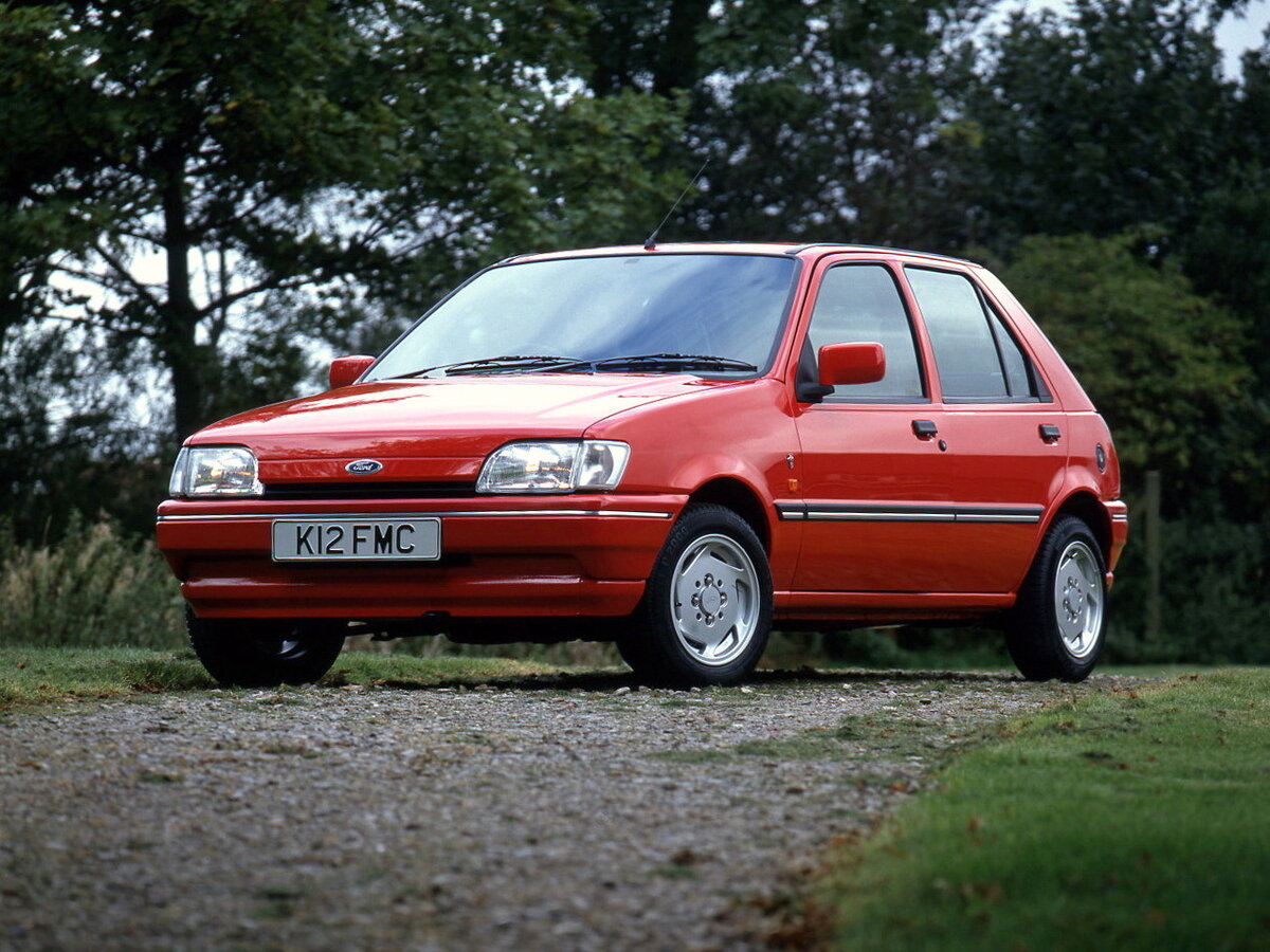 Ford Fiesta Mk3 Хэтчбек 3 дв.