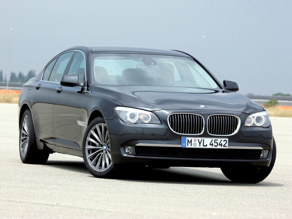 BMW 7 серии V (F01/F02/F04) Седан