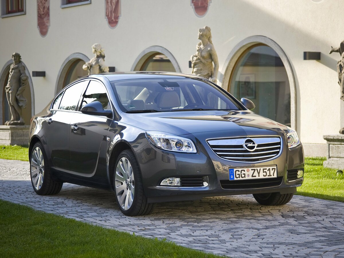 Opel Insignia I Седан