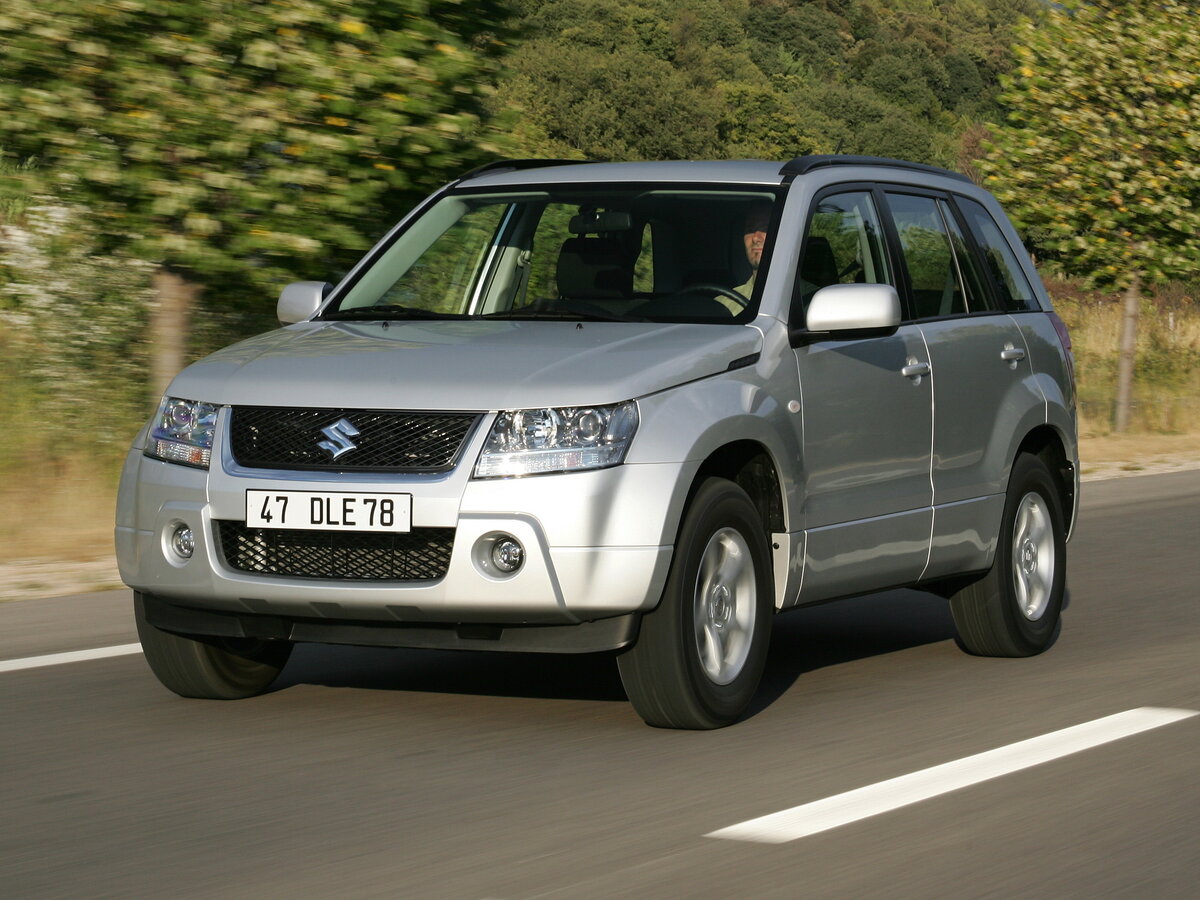 Suzuki Grand Vitara II Внедорожник 3 дв.