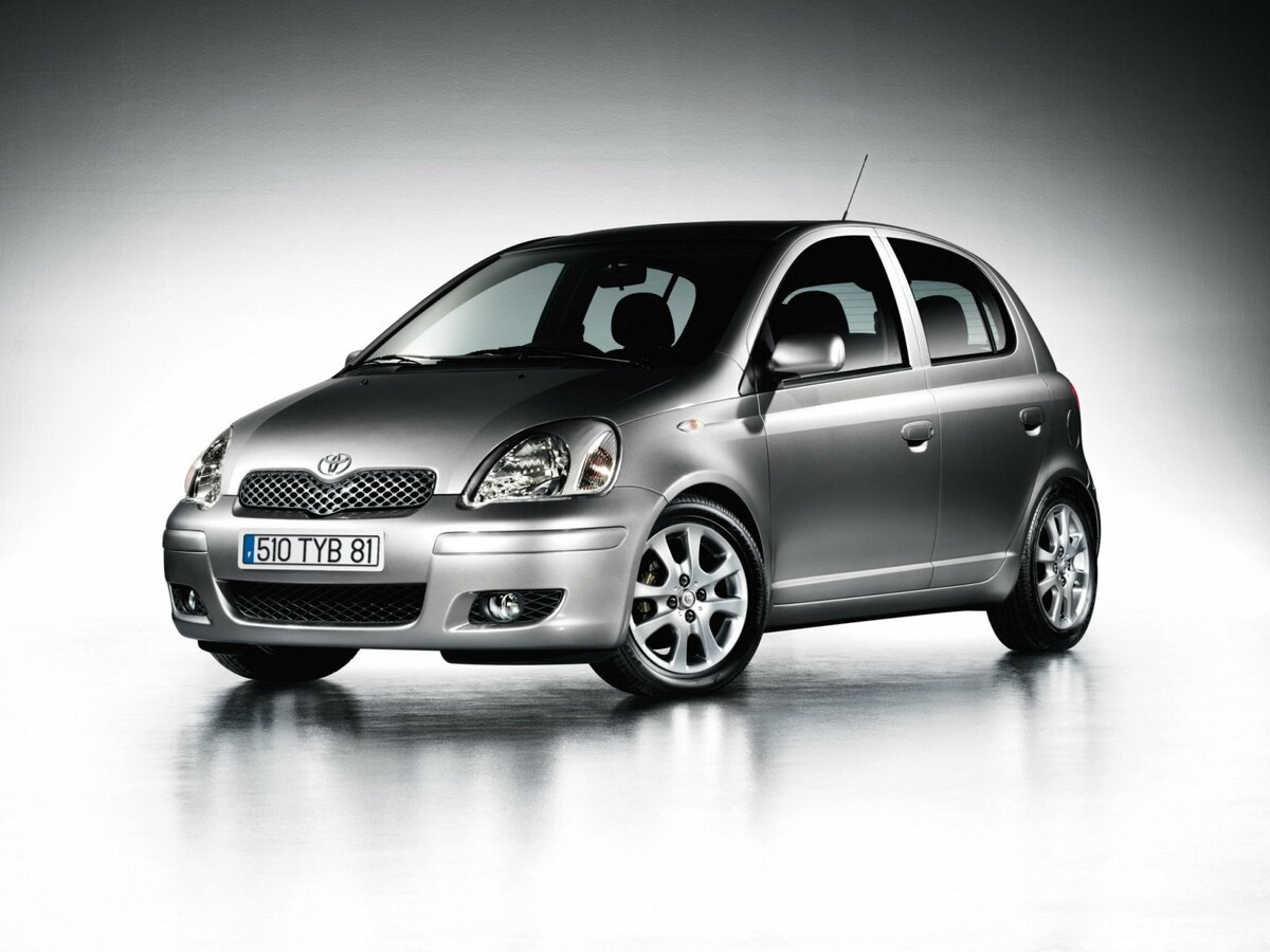 Toyota Yaris I Рестайлинг Хэтчбек 3 дв.