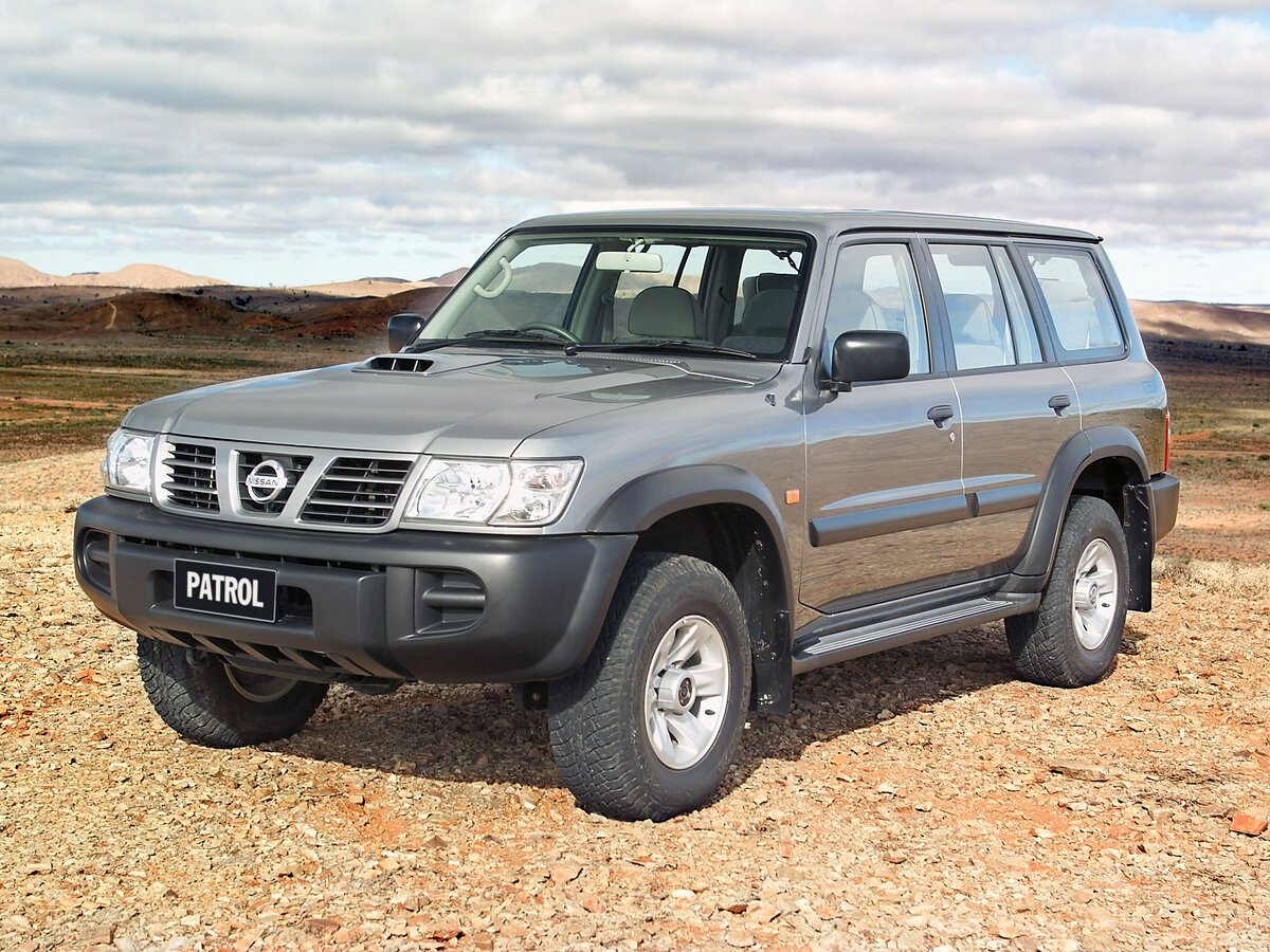 Nissan Patrol V (Y61) Внедорожник 3 дв.