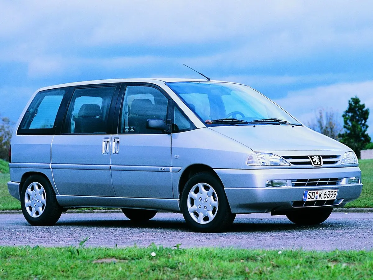 Peugeot 806
