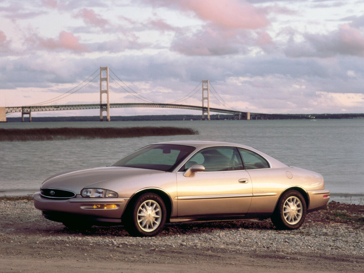 Buick Riviera VIII