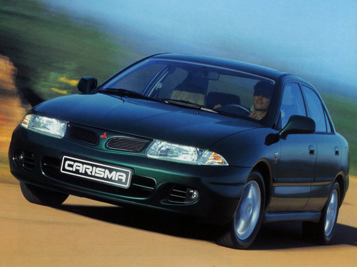 Mitsubishi Carisma I Седан