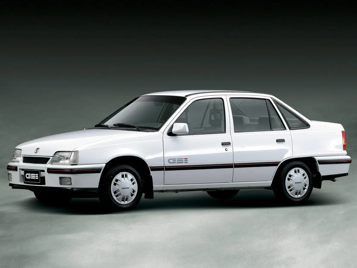Daewoo Racer