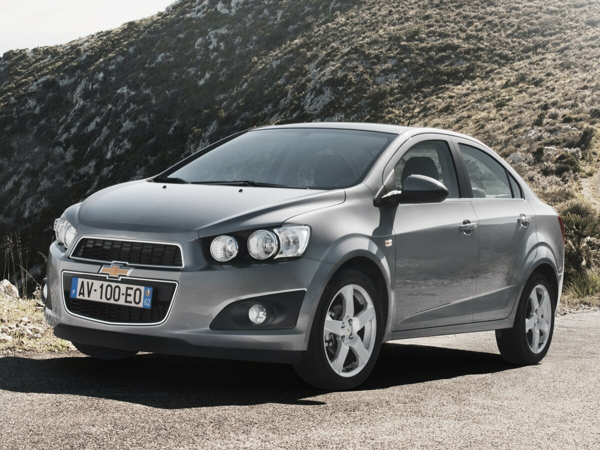 Chevrolet Aveo II Седан