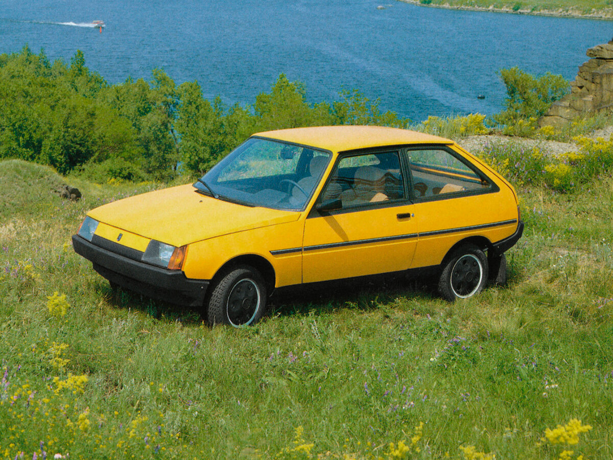 ЗАЗ 1102 «Таврия» 1988 – 2009