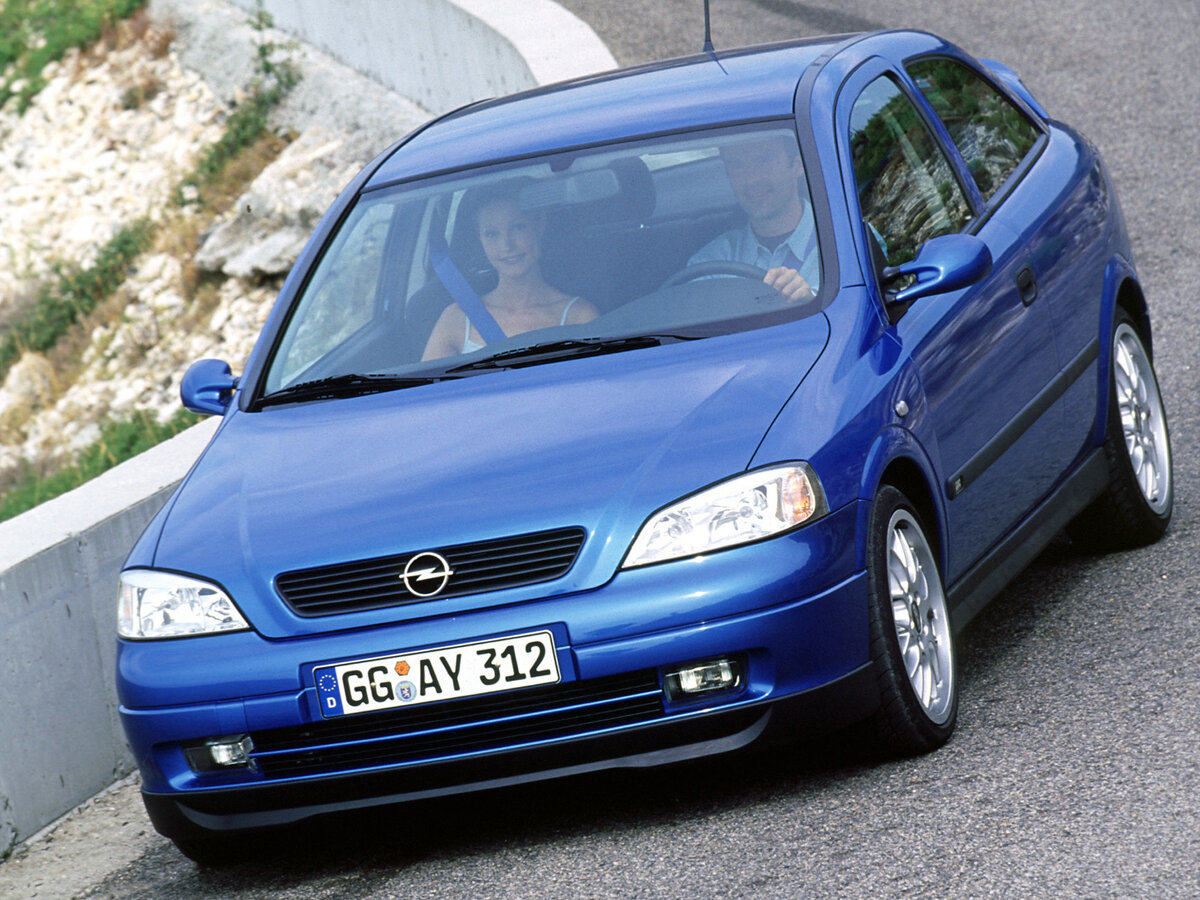 Opel Astra OPC G