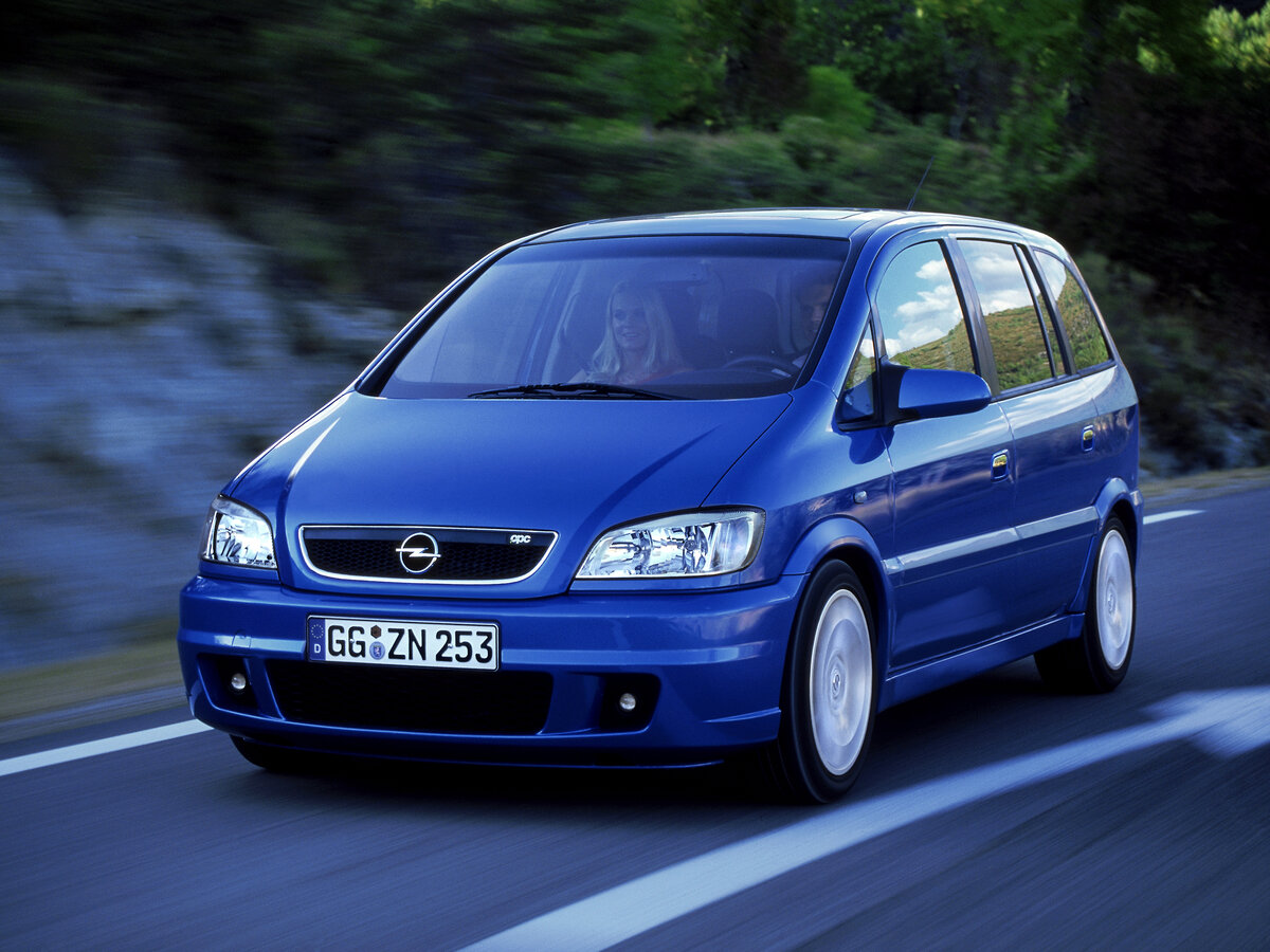 Opel Zafira OPC A