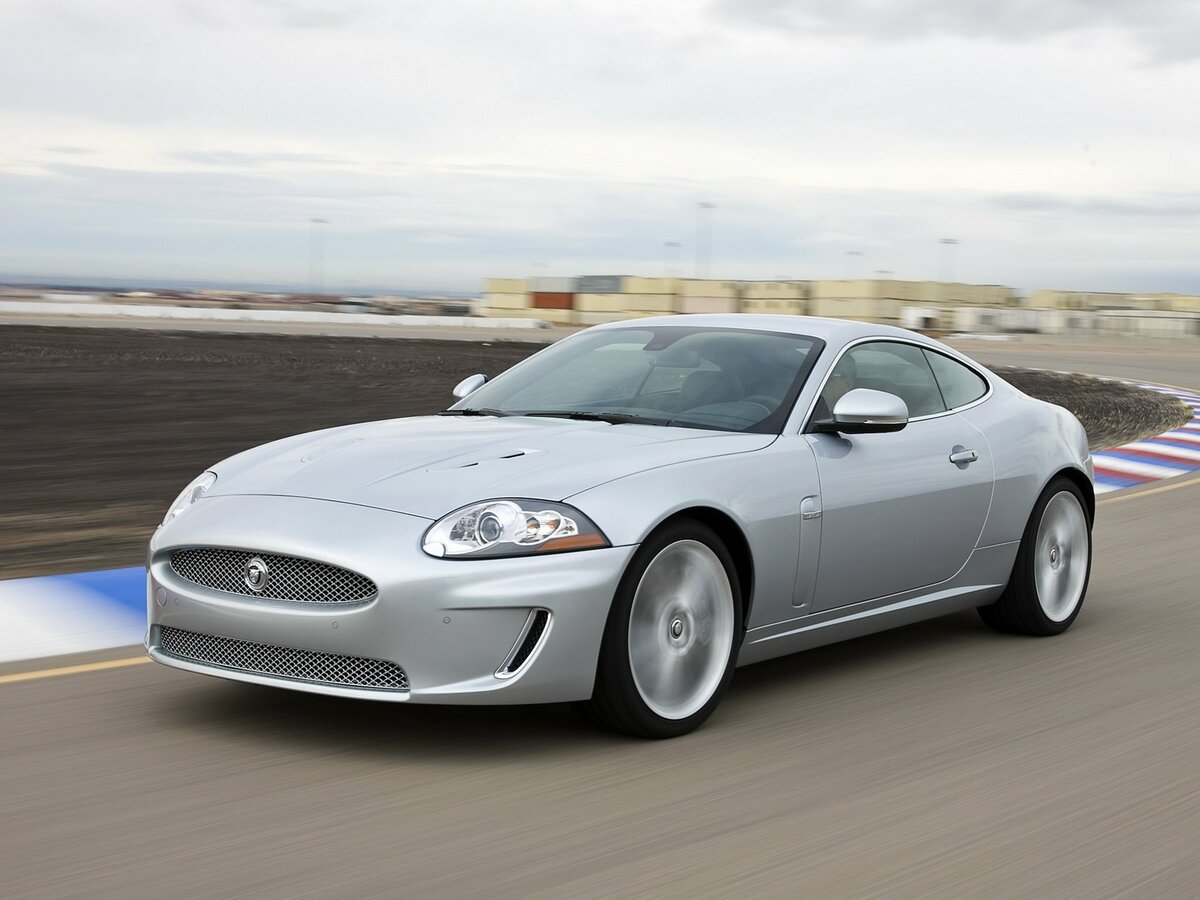 Jaguar XKR II Рестайлинг 1 Купе