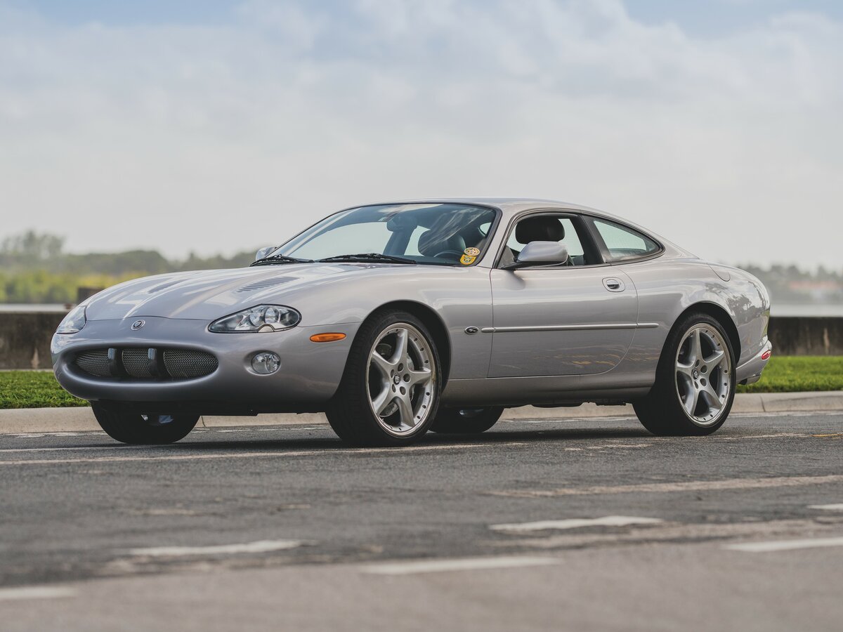Jaguar XKR I Купе