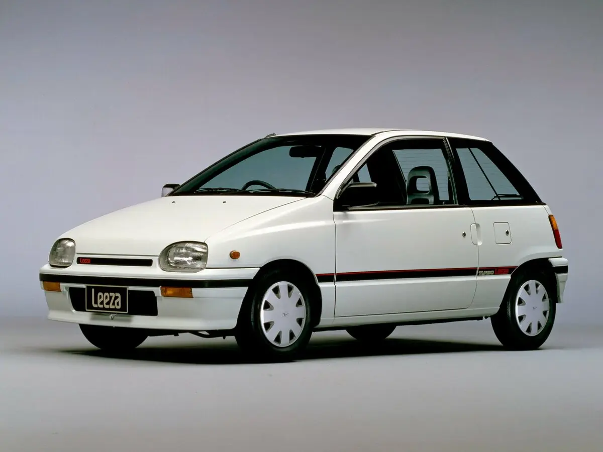 Daihatsu Leeza