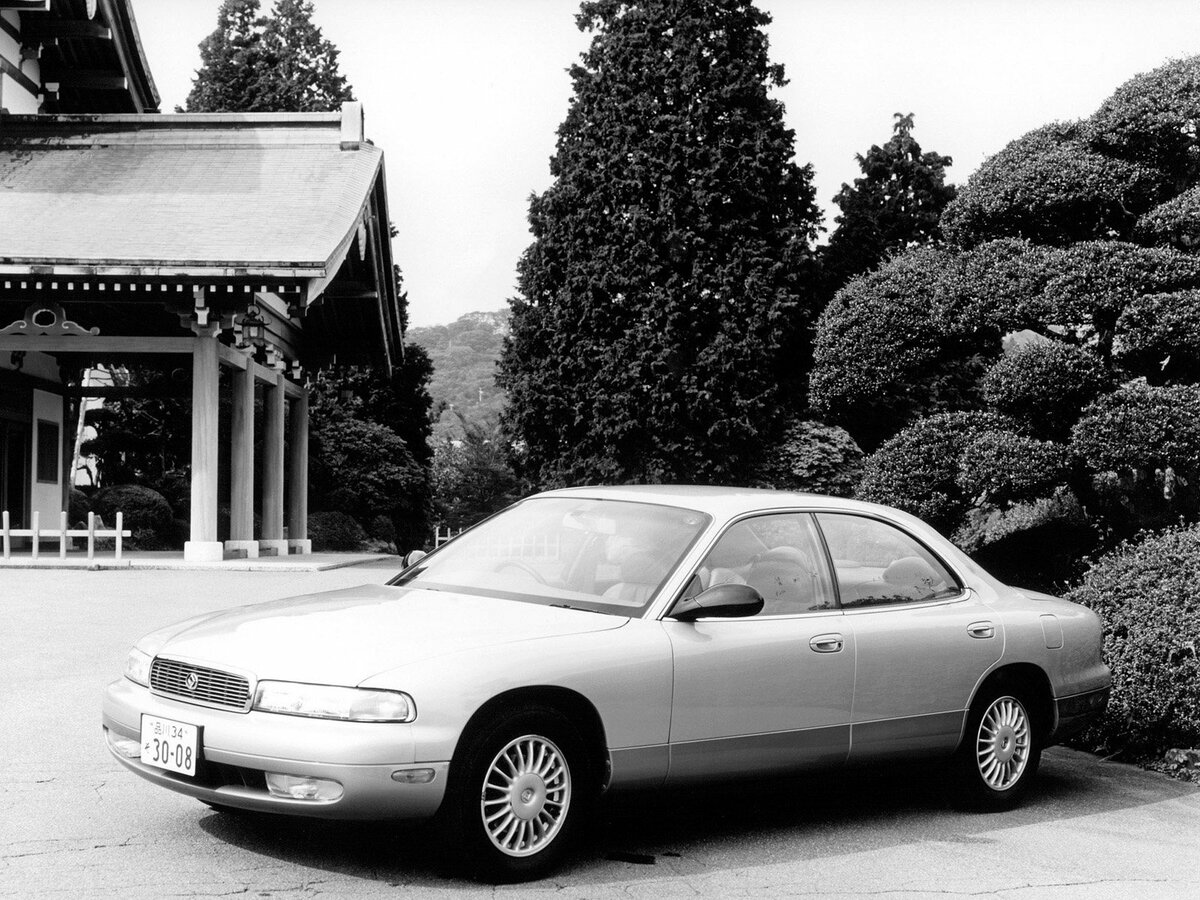Mazda Efini MS-8 1992 – 1997