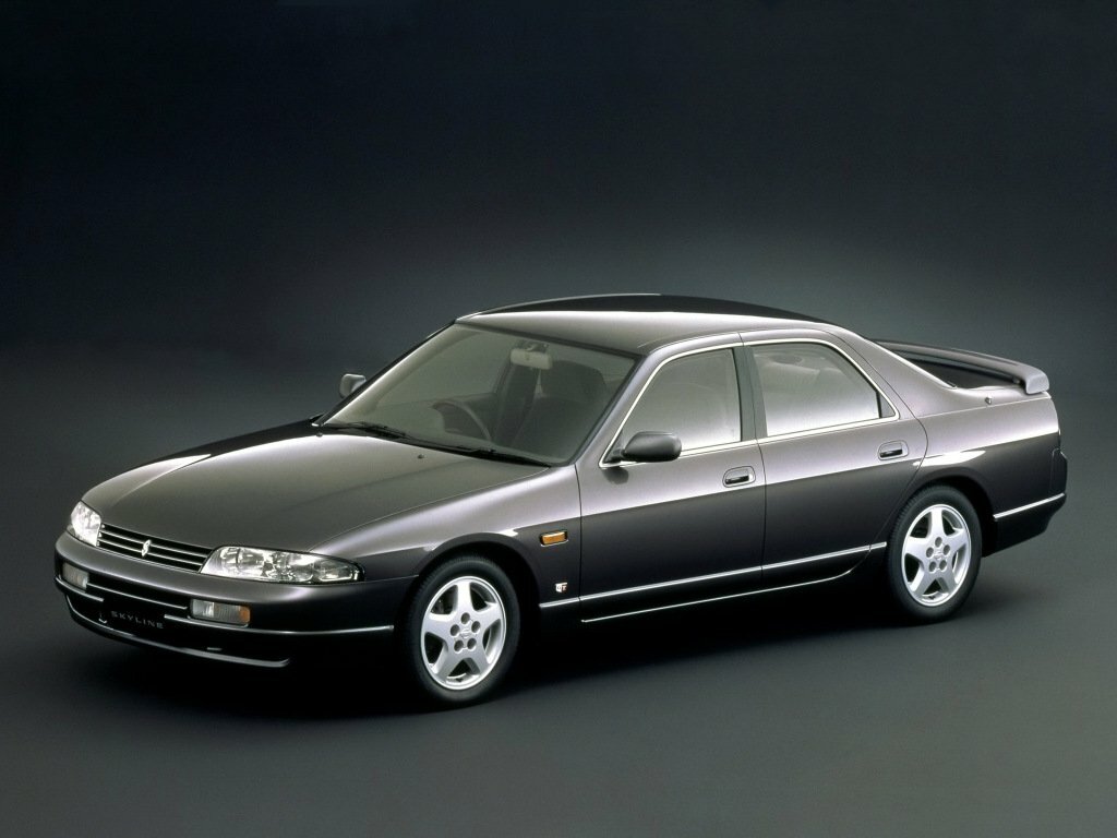 Nissan Skyline IX (R33) Купе