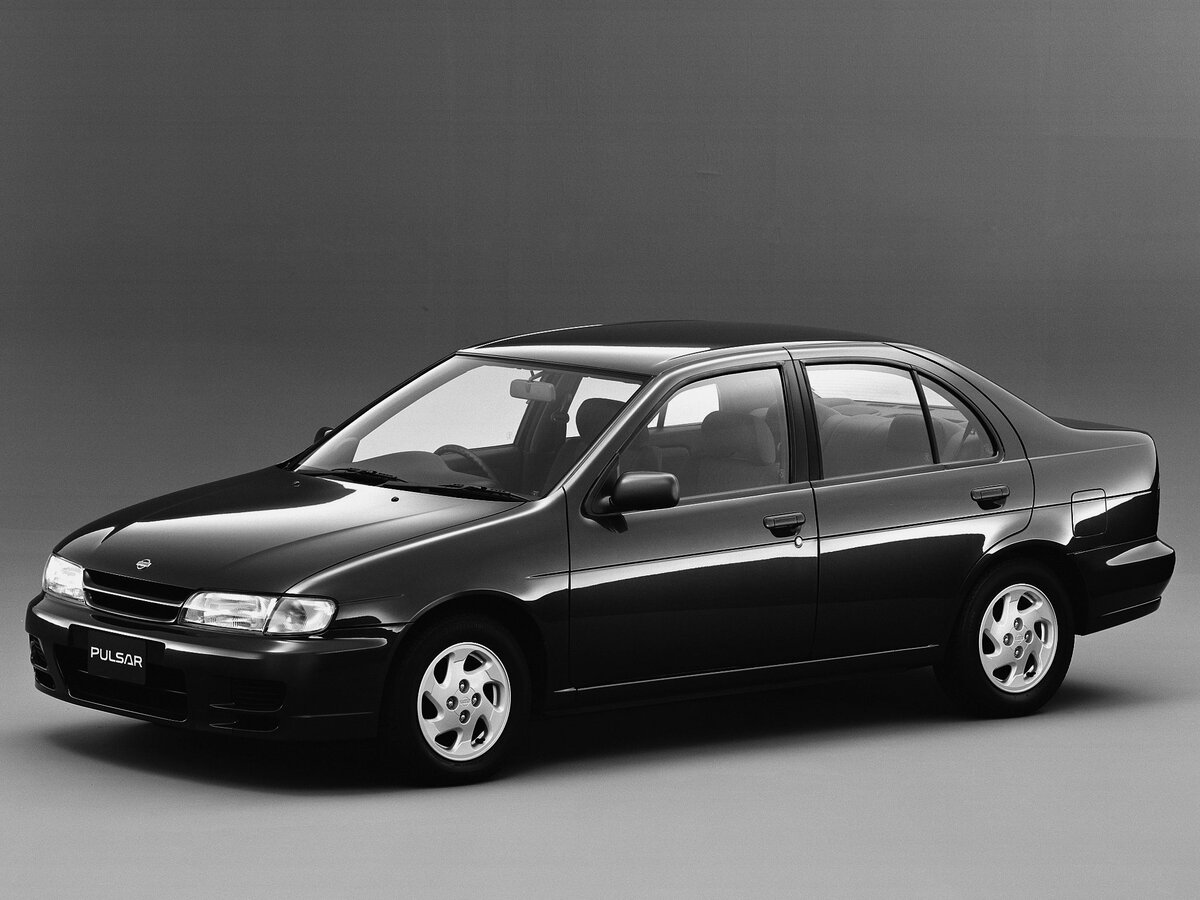 Nissan Pulsar V (N15) Хэтчбек 3 дв.