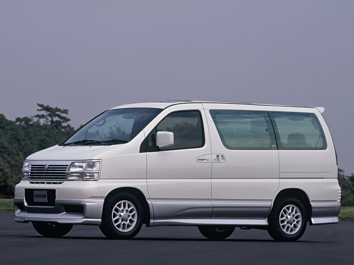 Nissan Elgrand I (E50)