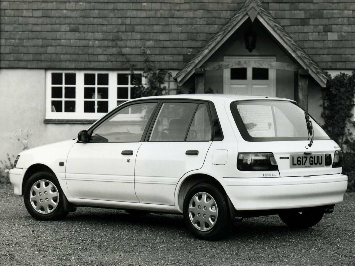 Toyota Starlet IV (P80) Хэтчбек 5 дв.