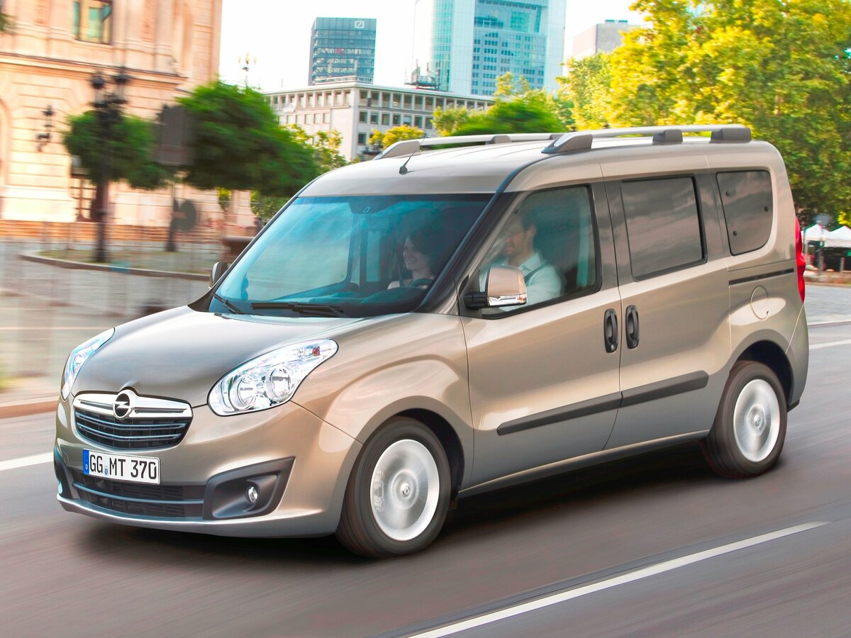 Opel Combo D Компактвэн SWB