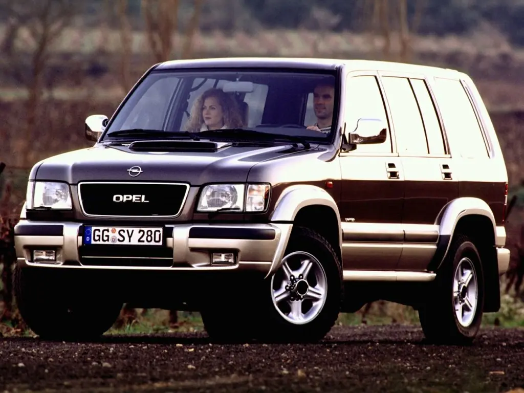Opel Monterey